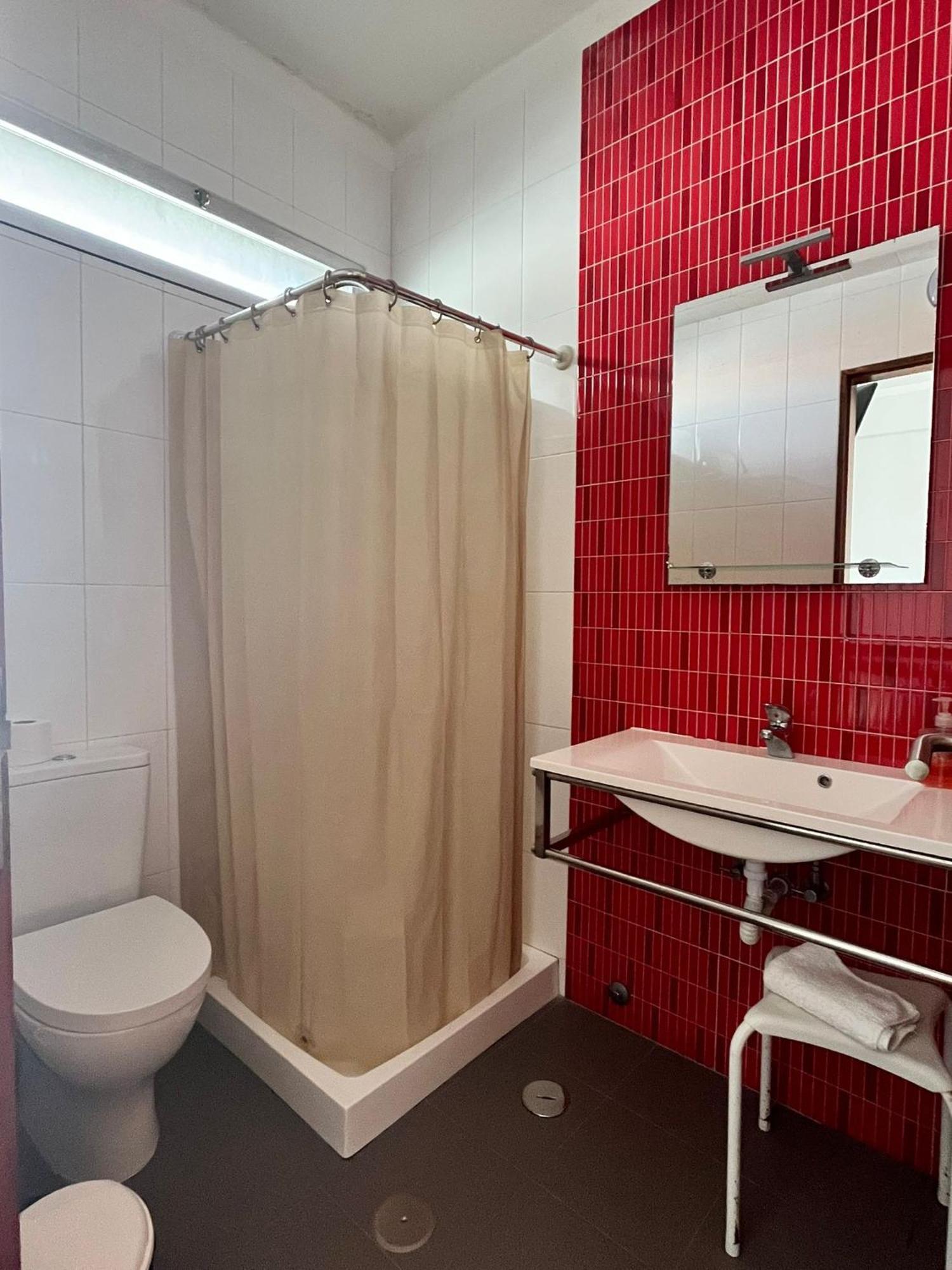 Residencia Aviz Hotel Пениш Екстериор снимка