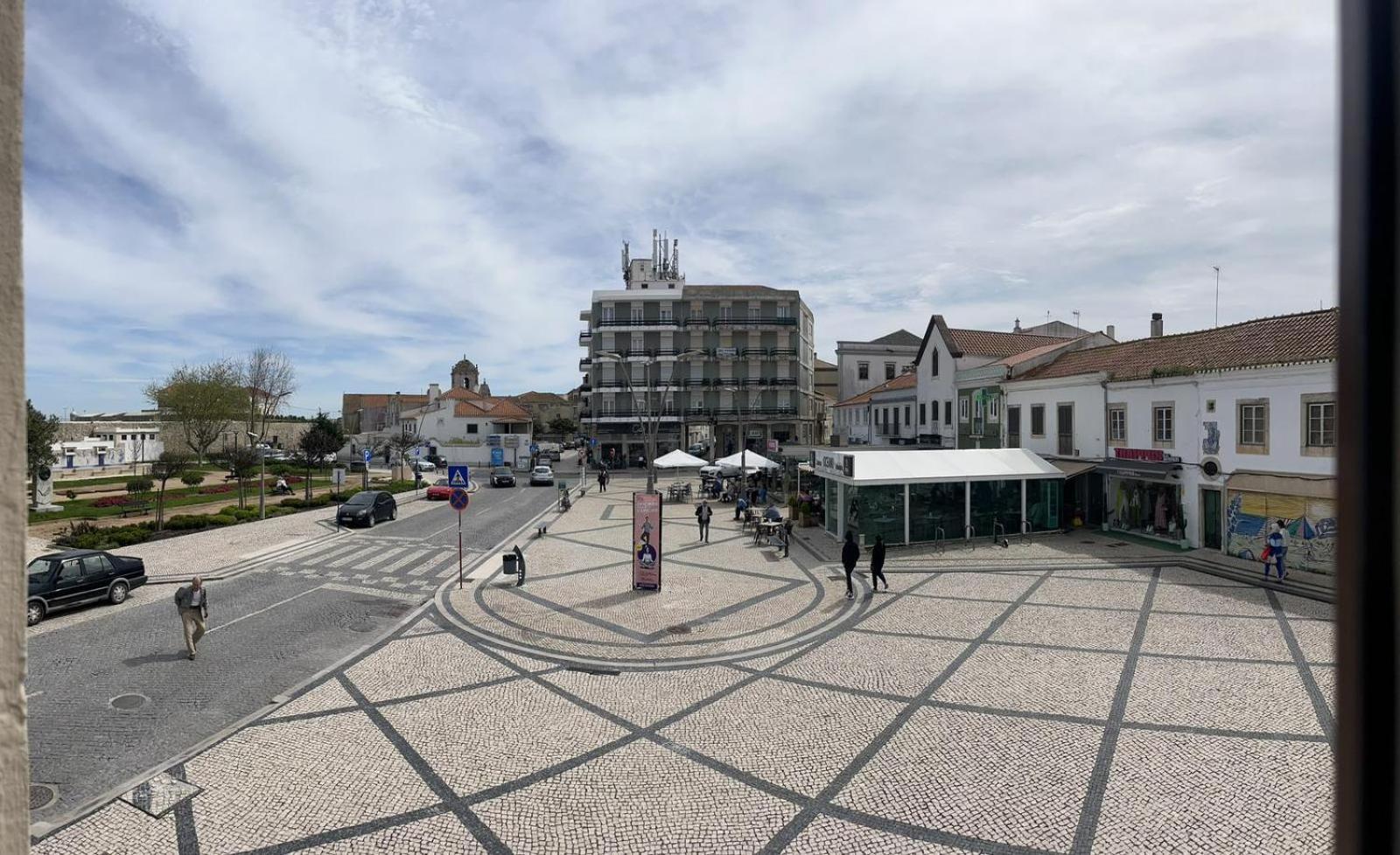 Residencia Aviz Hotel Пениш Екстериор снимка