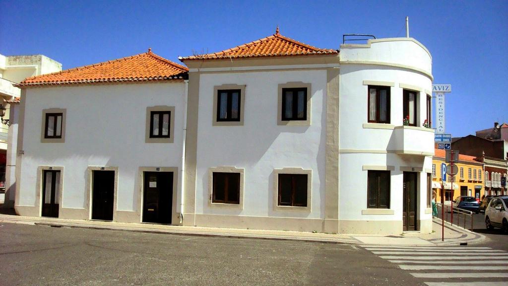 Residencia Aviz Hotel Пениш Екстериор снимка